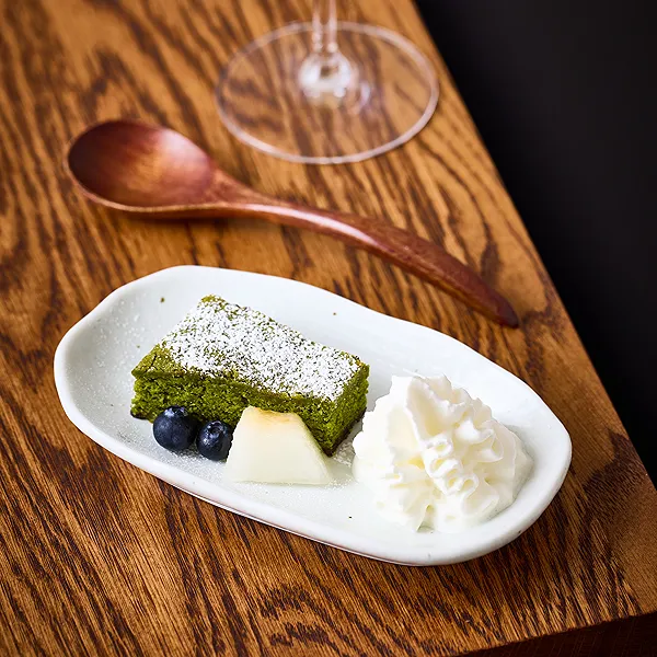 Matcha ice cream dessert
