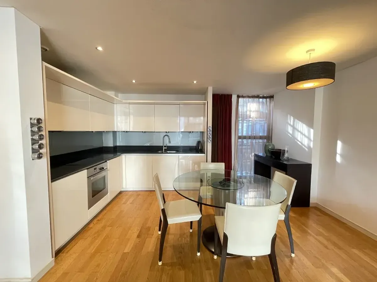 2 bed flat in W2 Photo-4