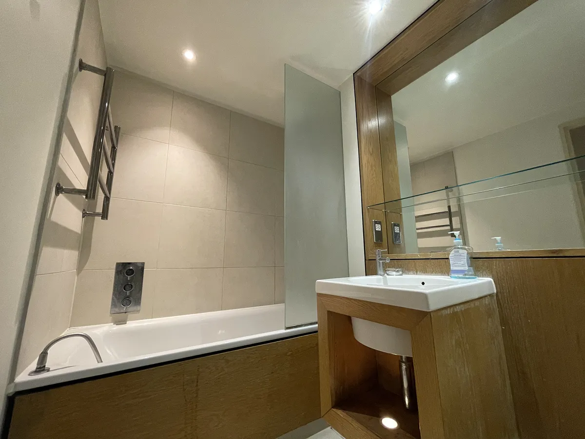 2 bed flat in W2 Photo-6