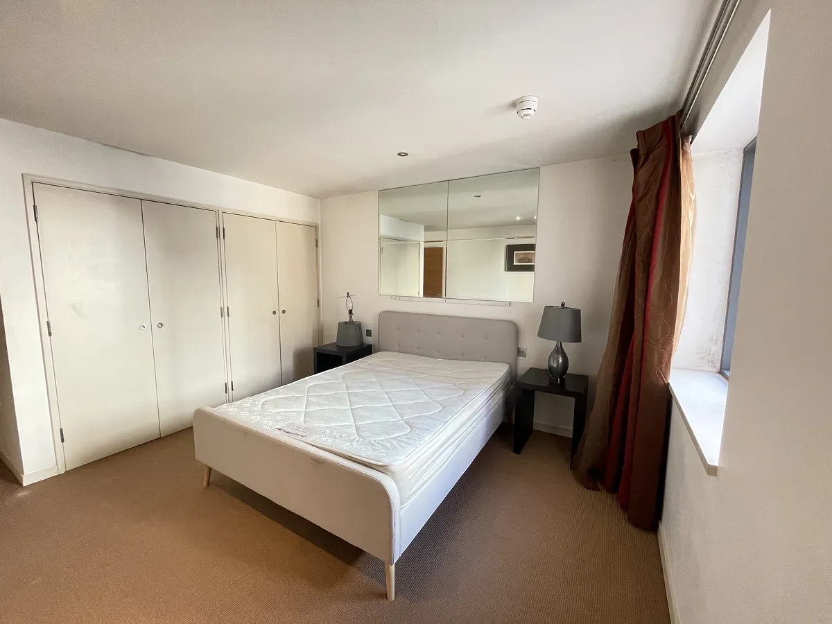 2 bed flat in W2 Photo-12