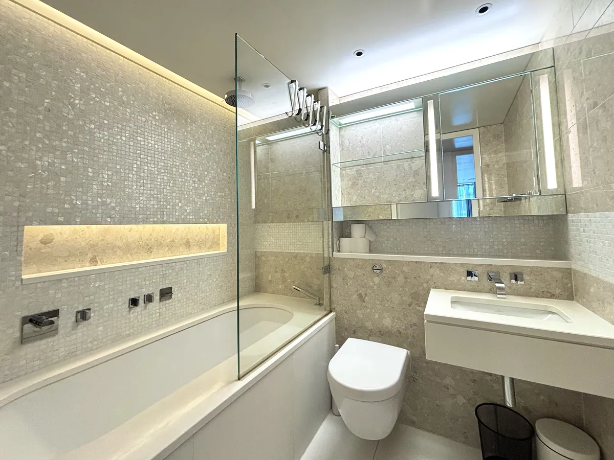 1 bed flat in EC2Y Photo-10