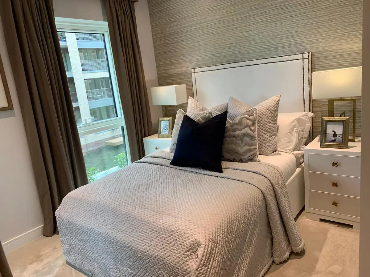 2 bed flat in SW6 Photo-2