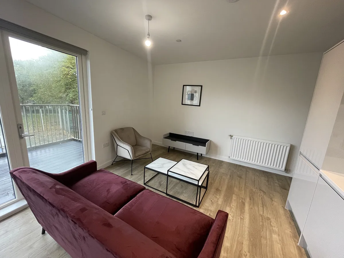 3 bed flat in N7 Photo-2