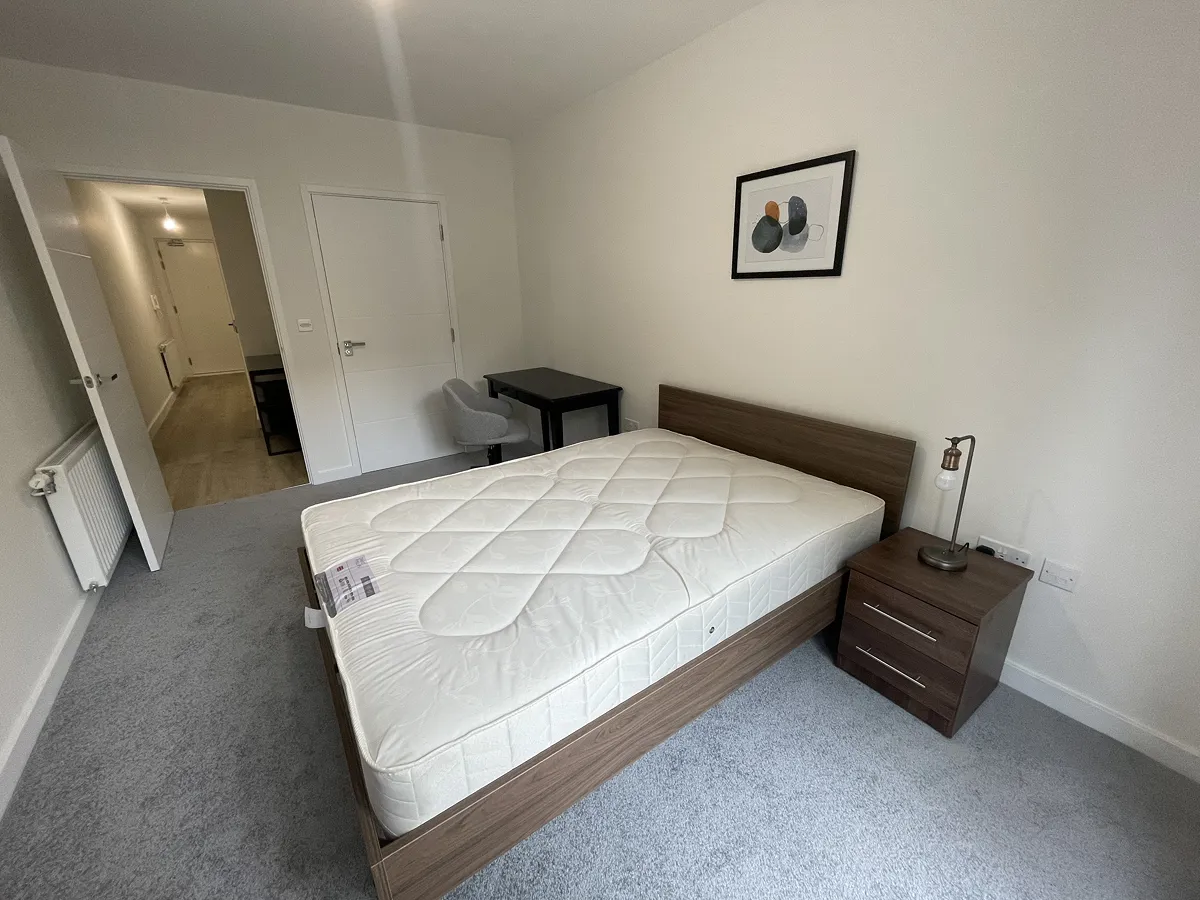 3 bed flat in N7 Photo-11