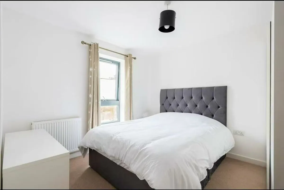 Studio flat in E3 Photo-8