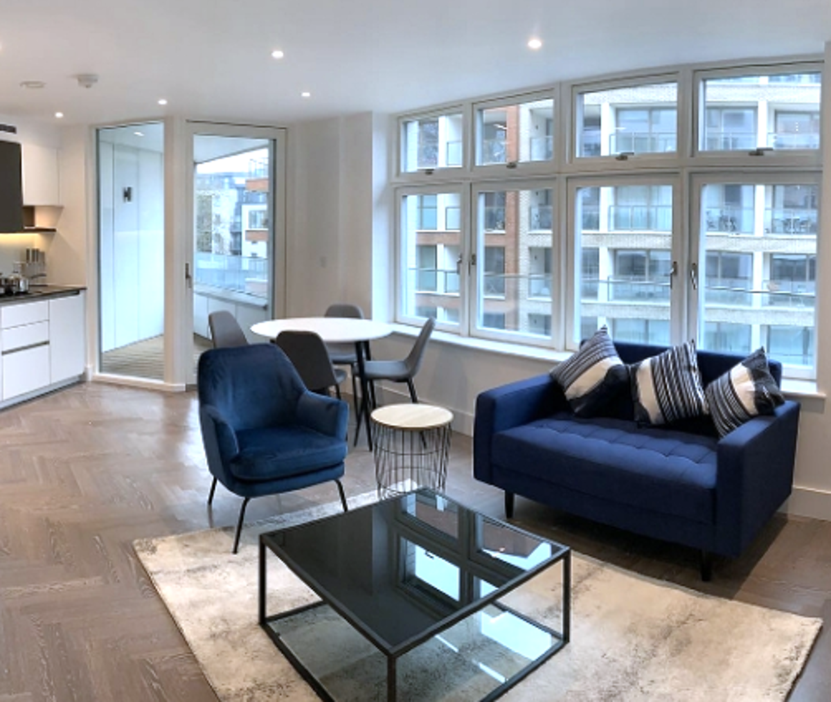 1 bed flat in N7 Photo-1