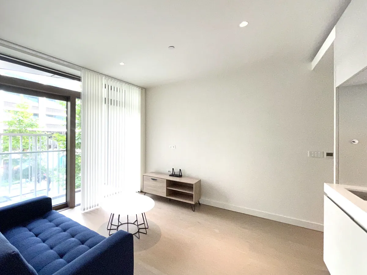 1 bed flat in N1C Photo-6