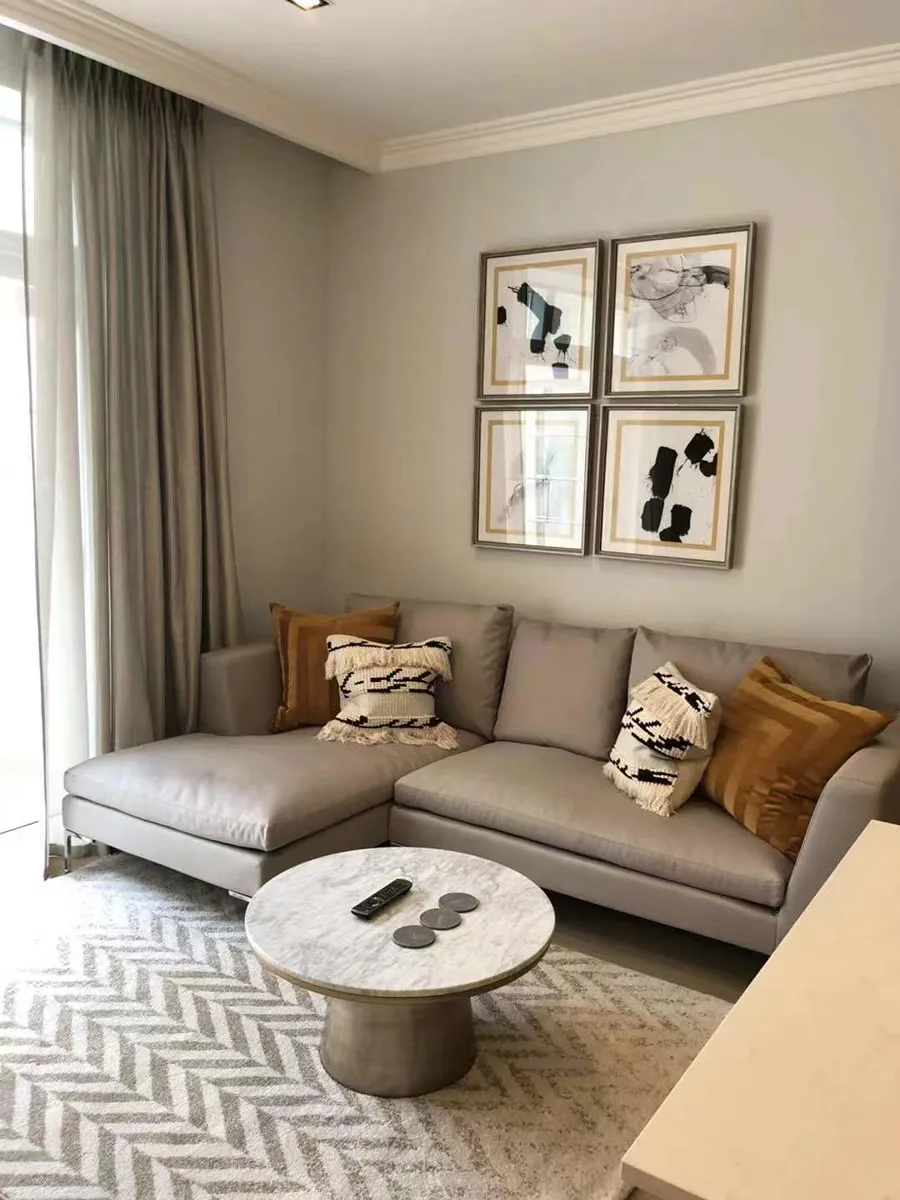 5 bed house in W4 Photo-3