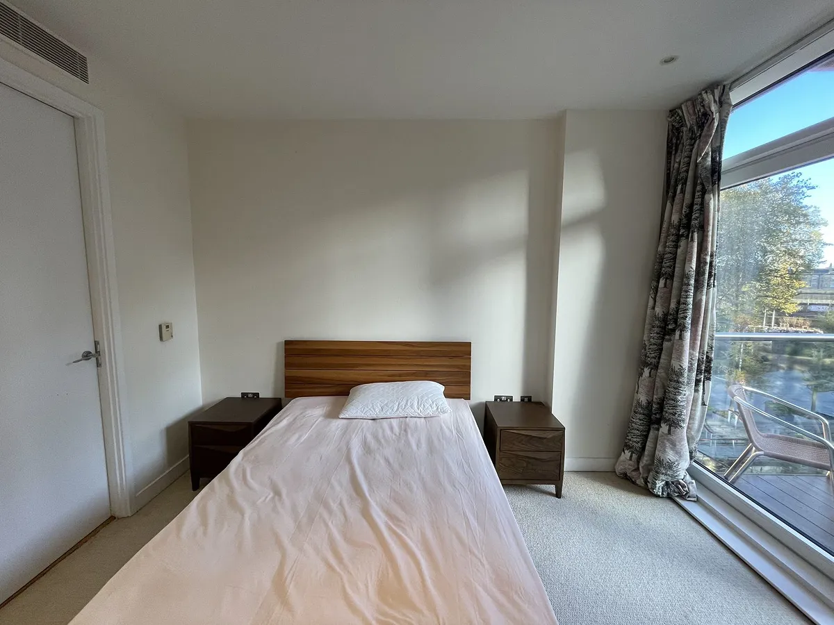 2 bed flat in SW1W Photo-10