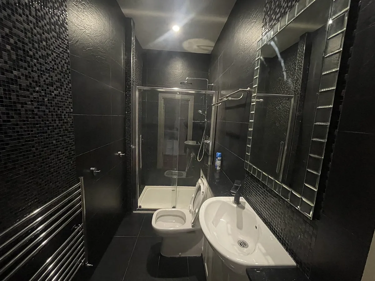 6 bed house in W11 Photo-23