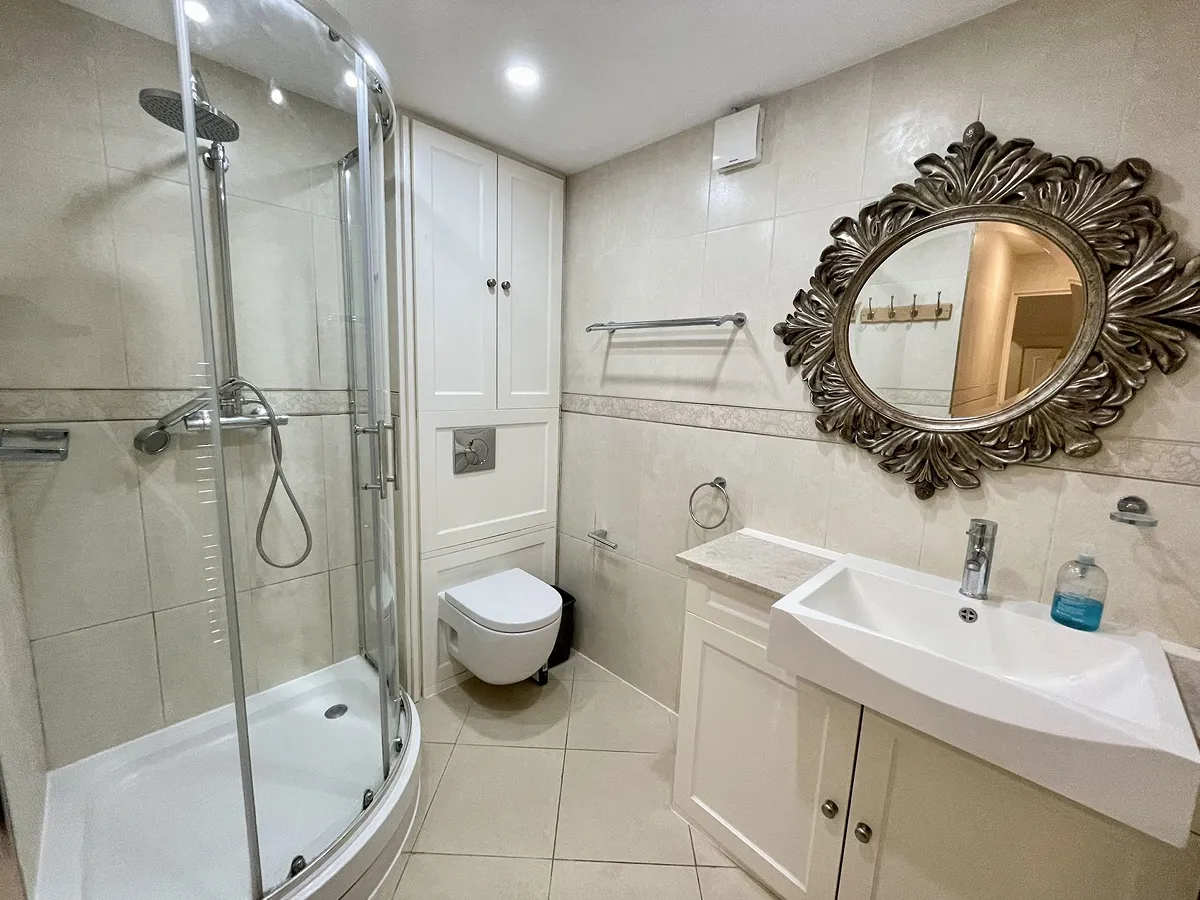 6 bed house in W11 Photo-25