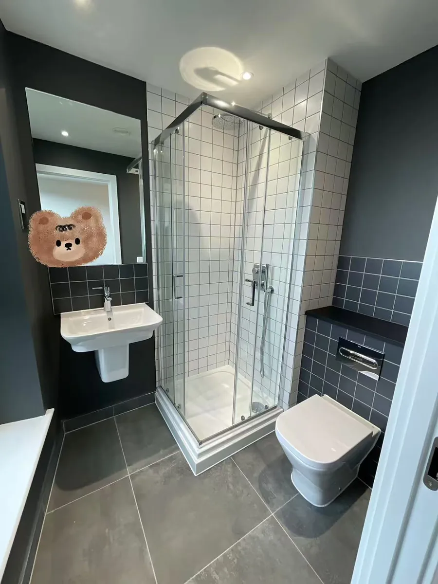 2 bed flat in E14 Photo-9